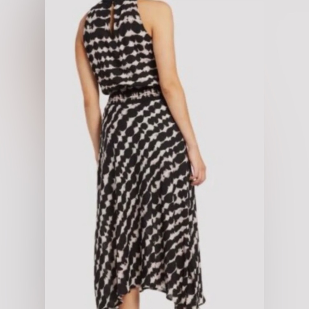 EVEREVE Allison Joy ‘Jessa’ Dress  Black Taupe